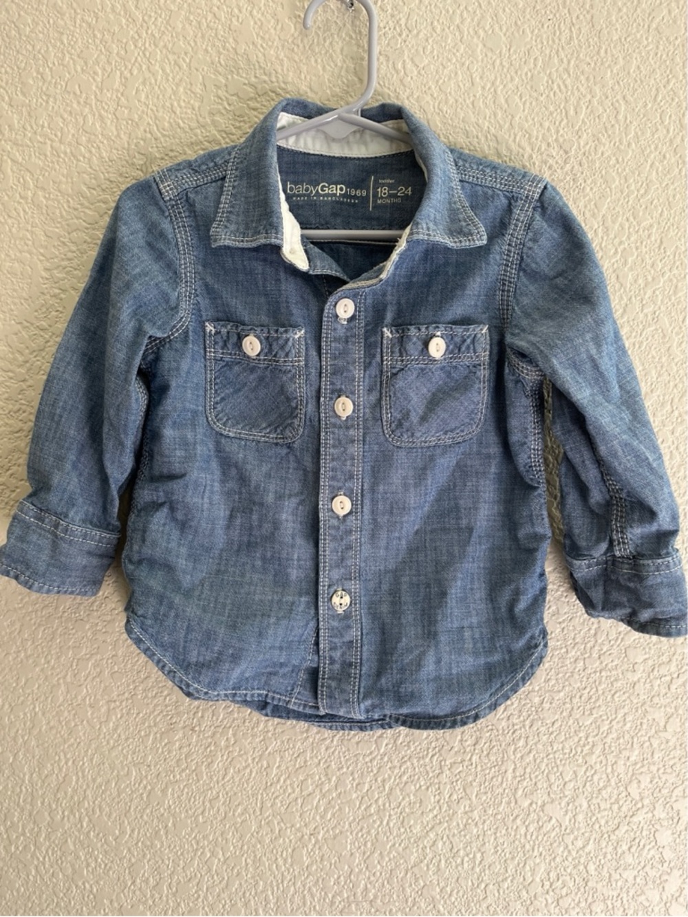 Baby Gap Denim Button Down Kids Size 18-24 Months